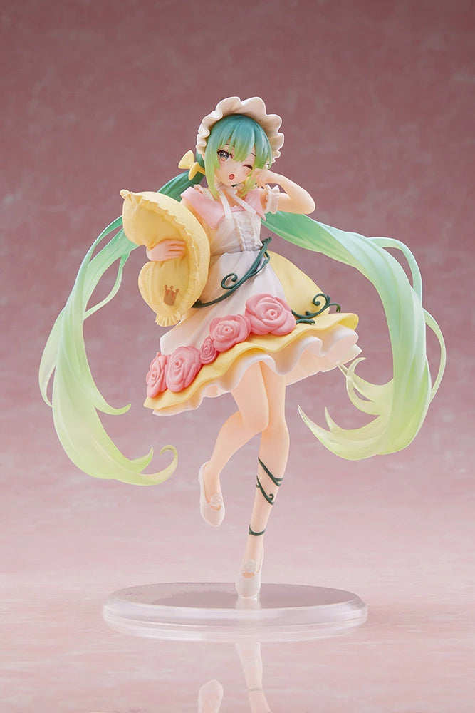 Wonderland Figure Hatsune Miku: Sleeping Beauty